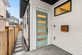 2 1822 E 14th Avenue, Vancouver, BC