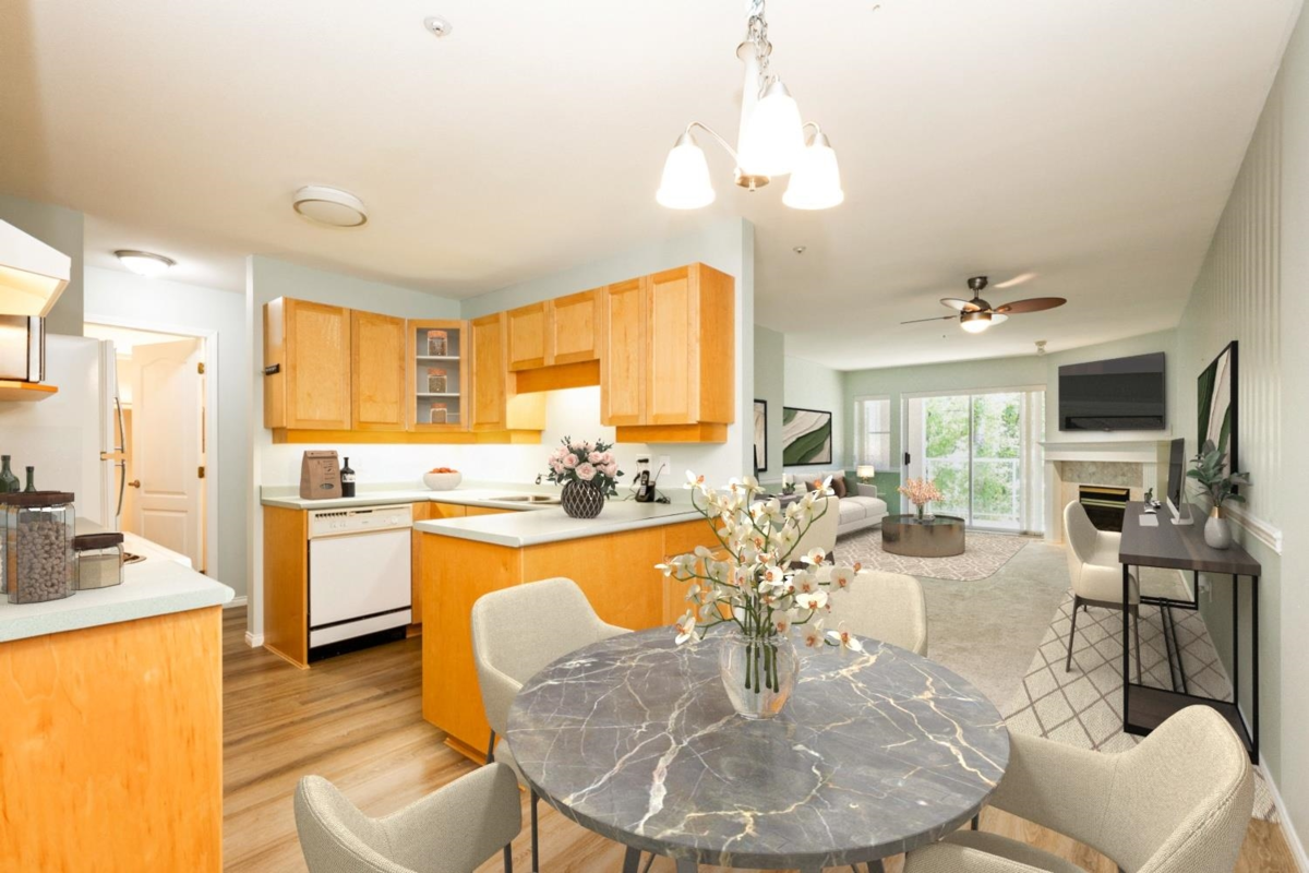 Primary Bathroom Photo of 302 22722 Lougheed Highway, Maple Ridge, BC