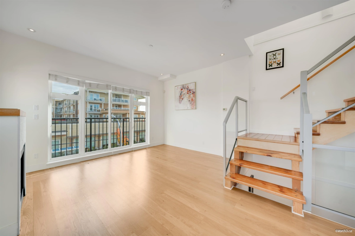 Guest Bathroom Photo of 1 3993 Chatham Street, Richmond, BC