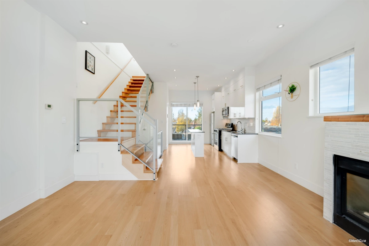 Laundry Room Photo of 1 3993 Chatham Street, Richmond, BC
