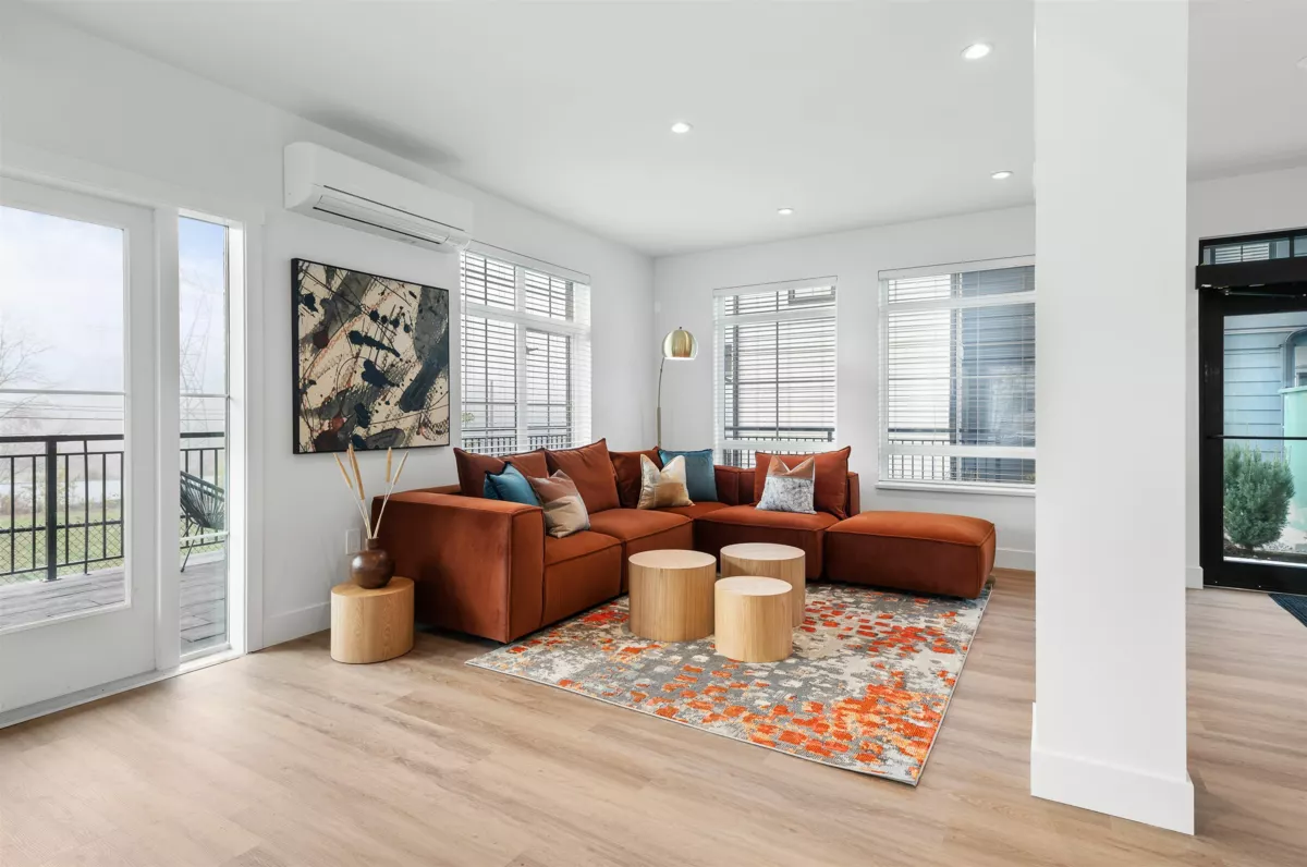 Outdoor Patio Photo of 3 16325 21 Avenue, Surrey, BC