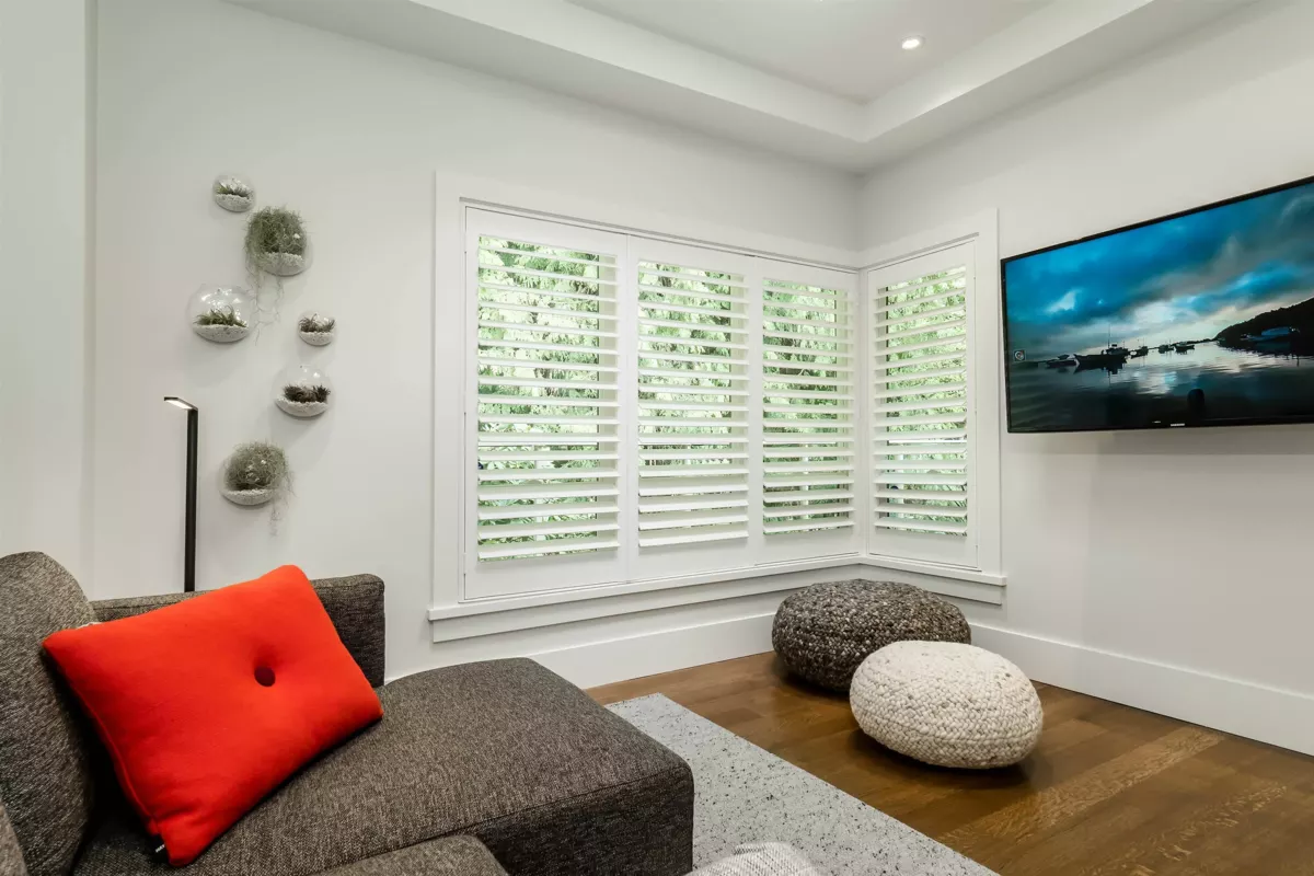 Pantry Photo of 2336 Folkestone Way, West Vancouver, BC