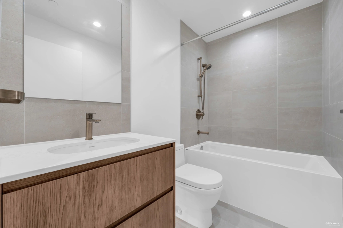 Kitchen Island Photo of 313 6811 Pearson Way, Richmond, BC