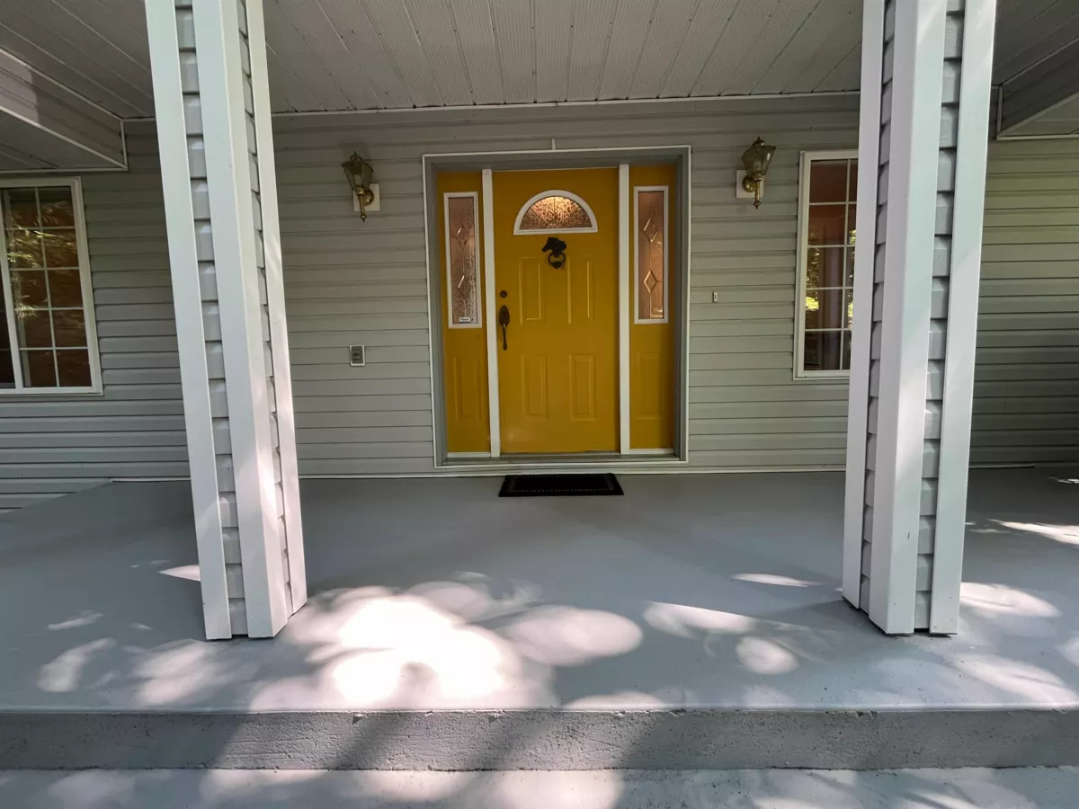 Family Room Photo of 6080 Ross Road, Chilliwack, BC