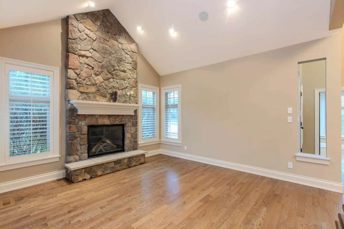 Kitchen Island Photo of 40899 The Crescent, Squamish, BC