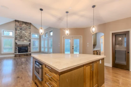 Breakfast Nook Photo of 40899 The Crescent, Squamish, BC