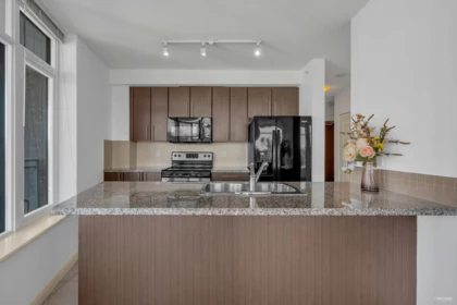 2706 898 Carnarvon Street, New Westminster, BC