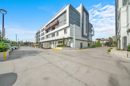 210 14438 72 Avenue, Surrey, BC, Surrey — Apartment/Condo for sale