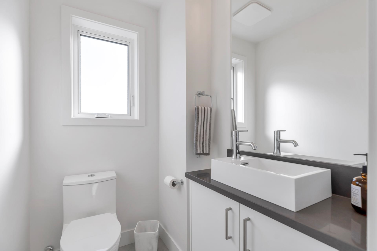 Guest Bathroom Photo of 64 7381 Preston Boulevard, Mission, BC