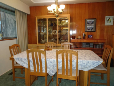 Kitchen Island Photo of 6229 Denbigh Avenue, Burnaby, BC