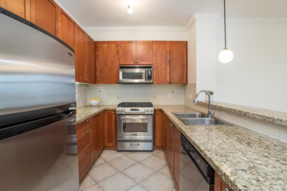 425 4280 Moncton Street, Richmond, BC, Richmond — Apartment/Condo for sale