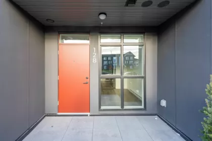 Kitchen Photo of 128 8509 158 Street, Surrey, BC