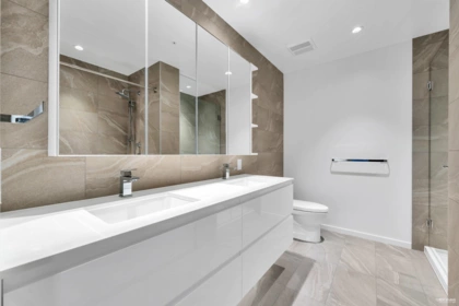Hot Tub / Spa Photo of 521 6300 Minoru Boulevard, Richmond, BC