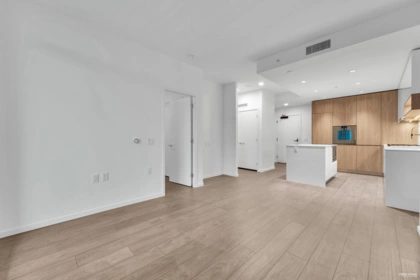521 6300 Minoru Boulevard, Richmond, BC