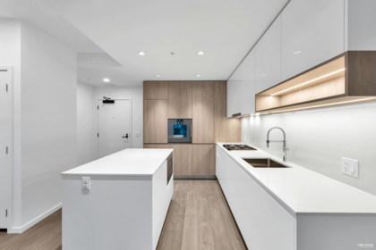 Walk-In Closet Photo of 521 6300 Minoru Boulevard, Richmond, BC
