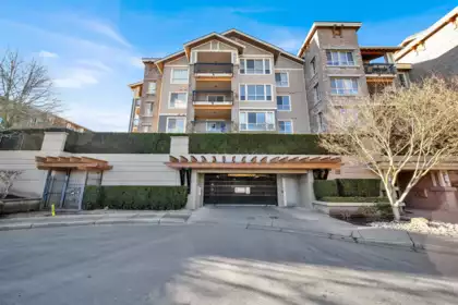 324 21009 56 Avenue, Langley, BC