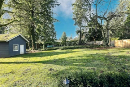 Hot Tub / Spa Photo of 12970 56 Avenue, Surrey, BC