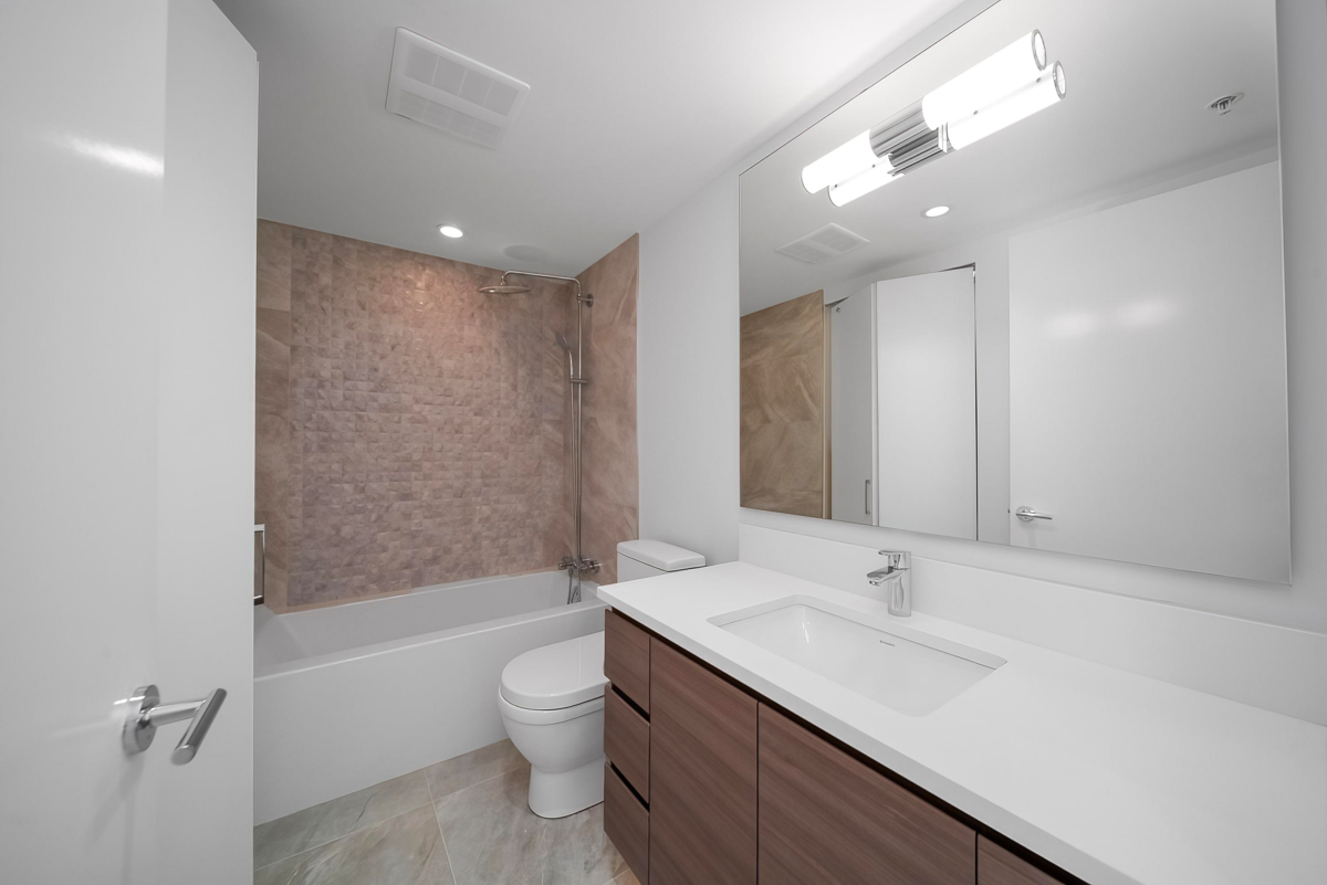 Bedroom 3 Photo of 1005 6833 Buswell Street, Richmond, BC