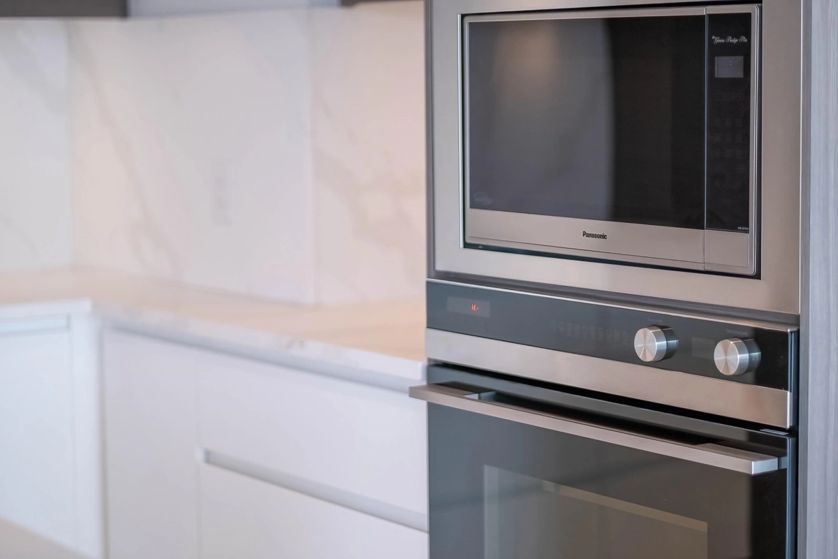 Entry Foyer Photo of 1005 6833 Buswell Street, Richmond, BC