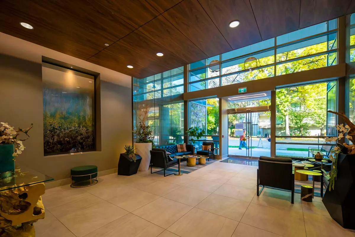 Swimming Pool Photo of 1005 6833 Buswell Street, Richmond, BC