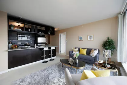 1701 5088 Kwantlen Street, Richmond, BC, Richmond — Apartment/Condo for sale