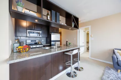 1701 5088 Kwantlen Street, Richmond, BC, Richmond — Apartment/Condo for sale