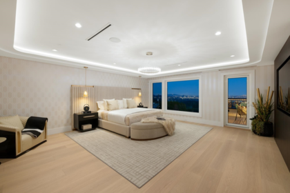 Office / Den Photo of 835 Farmleigh Road, West Vancouver, BC
