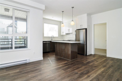 216 20829 77a Avenue, Langley, BC, Langley — Apartment/Condo for sale