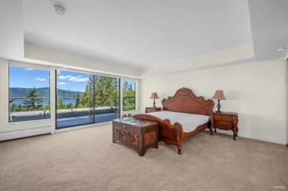 Hallway Photo of 5317 Montiverdi Place, West Vancouver, BC