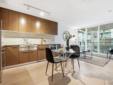 701 535 Smithe Street, Vancouver, BC, Vancouver — Apartment/Condo for sale