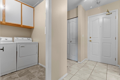 Hallway Photo of 306 45660 Knight Road, Chilliwack, BC
