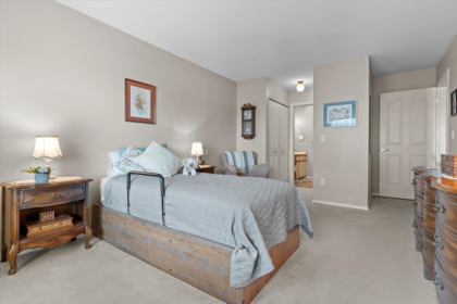 Loft / Bonus Room Photo of 306 45660 Knight Road, Chilliwack, BC