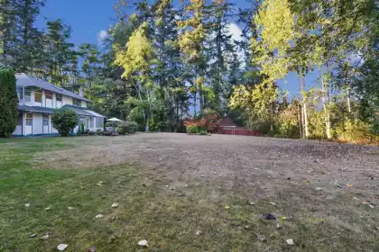 Kitchen Photo of 2488 139 Street, Surrey, BC