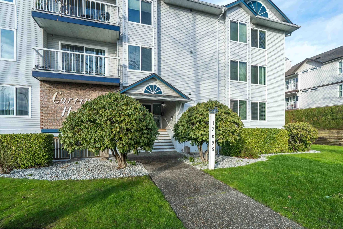 Living Room Photo of 309 17695 58 Avenue, Surrey, BC