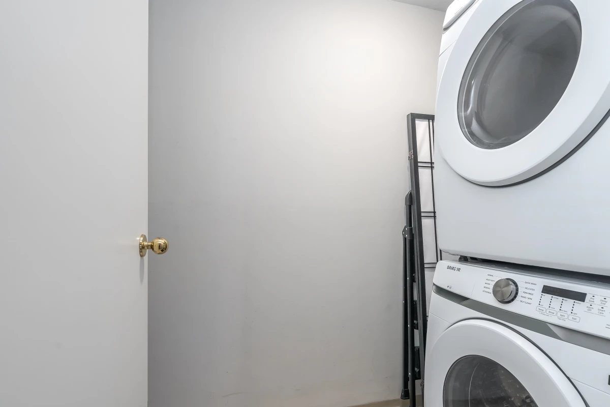 Powder Room Photo of 309 17695 58 Avenue, Surrey, BC