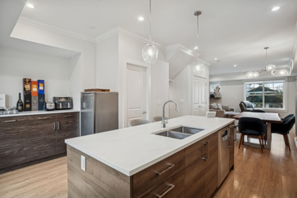 7 9211 Mckim Way, Richmond, BC