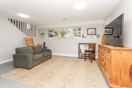 Basement Recreation Room Photo of 10069 276 Street, Maple Ridge, BC