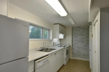 Laundry Room Photo of 4726 Laurel Avenue, Sechelt, BC