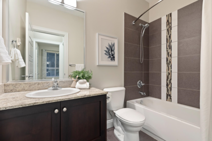 Mudroom Photo of 406 45640 Alma Avenue, Chilliwack, BC