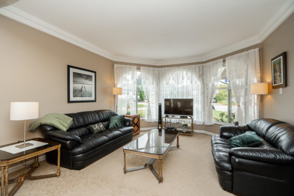 Dining Area Photo of 12514 220 Street, Maple Ridge, BC