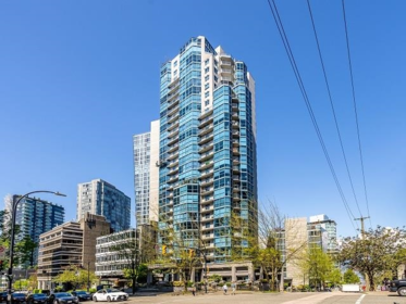 303 1415 W Georgia Street, Vancouver, BC