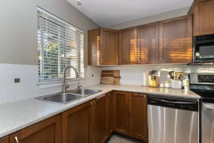 315 32725 George Ferguson Way, Abbotsford, BC, Abbotsford — Apartment/Condo for sale