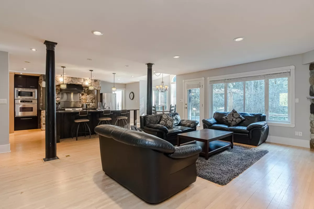 Basement Recreation Room Photo of 2240 198 Street, Langley, BC