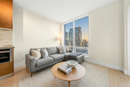 2106 535 Smithe Street, Vancouver, BC, Vancouver — Apartment/Condo for sale