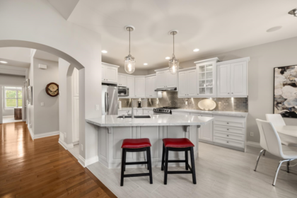 Breakfast Nook Photo of 1 3300 157a Street, Surrey, BC