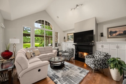 1 3300 157a Street, Surrey, BC