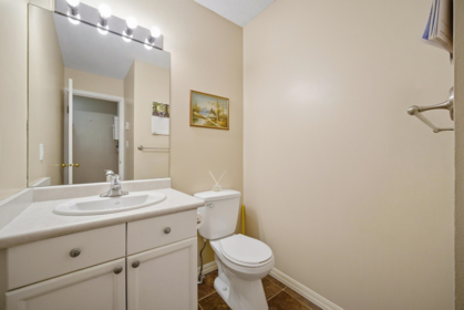 Primary Bathroom Photo of 11 40200 Government Road, Squamish, BC