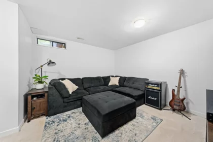 Kitchen Island Photo of 4742 Laurelwood Place, Burnaby, BC