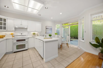 Guest Bathroom Photo of 71 14909 32 Avenue, Surrey, BC