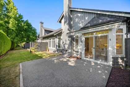Swimming Pool Photo of 71 14909 32 Avenue, Surrey, BC